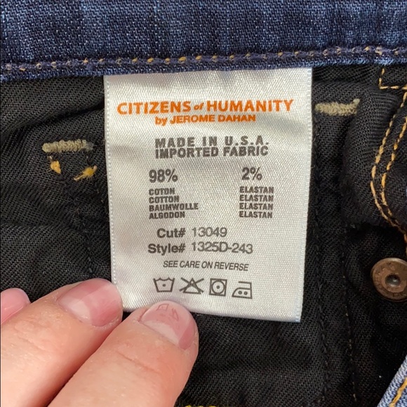 Citizens of Humanity Petite Dita Jeans - Picture 14 of 15